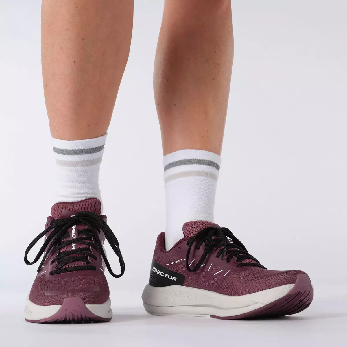 SPECTUR W (Tulipwood/Lunar Rock/Grape Wine) SPECTUR W (Tulipwood/Lunar Rock/Grape Wine)